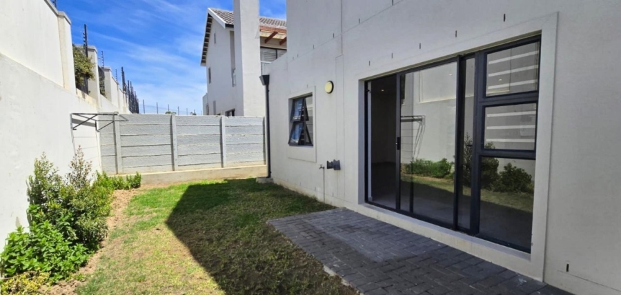 To Let 3 Bedroom Property for Rent in Langeberg Heights Western Cape